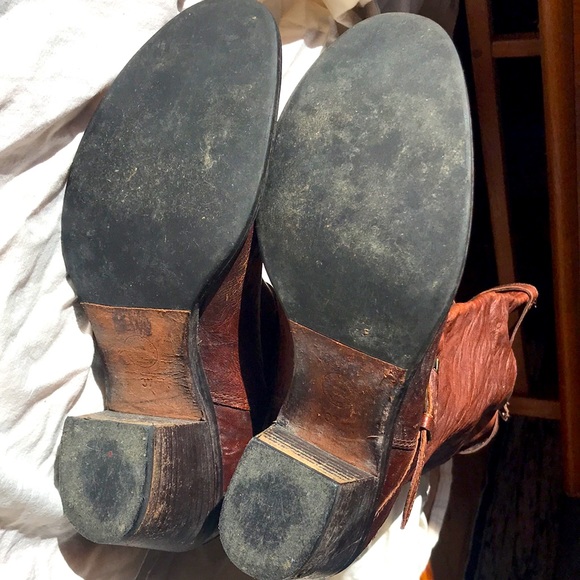 Handmade Italian leather women’s boots - Picture 4 of 5